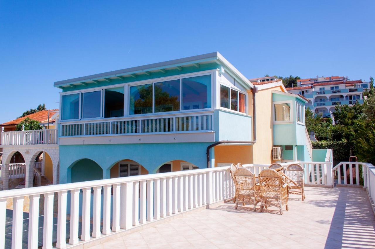 Marcel Apartment Mit Meerblick Trogir Exterior photo